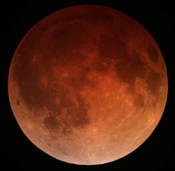 lunar eclipse tonight